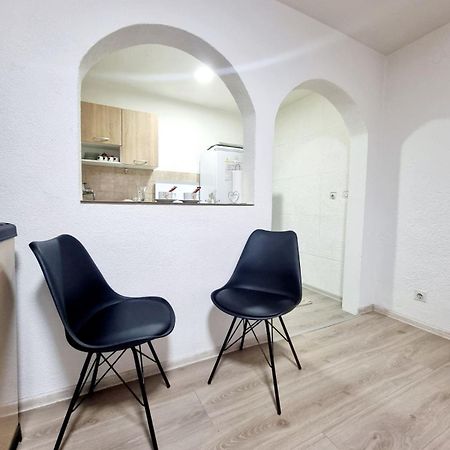 Apartman Family ซาราเยโว ภายนอก รูปภาพ